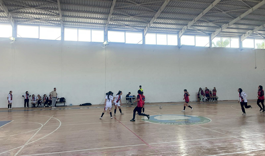 Futsal (3)-2