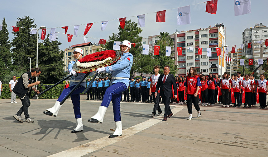 Büyükşehir Belediyesi'nde 19 Mayıs Coşkusu (1)