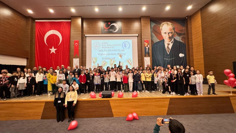 Ç 800X450