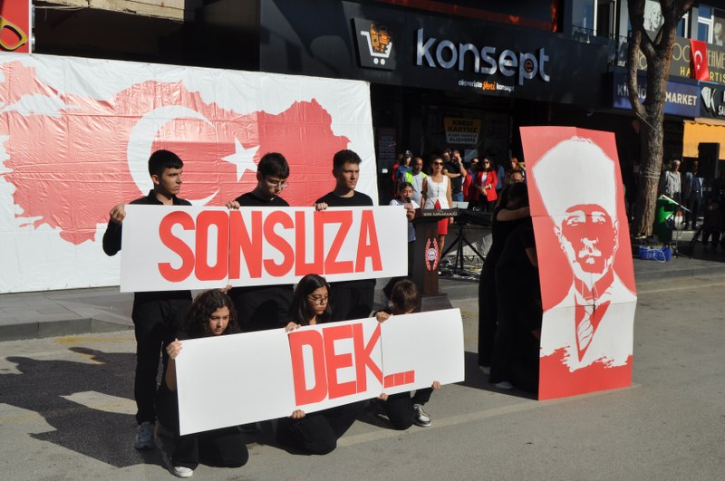 D S C 0035 800X531-1