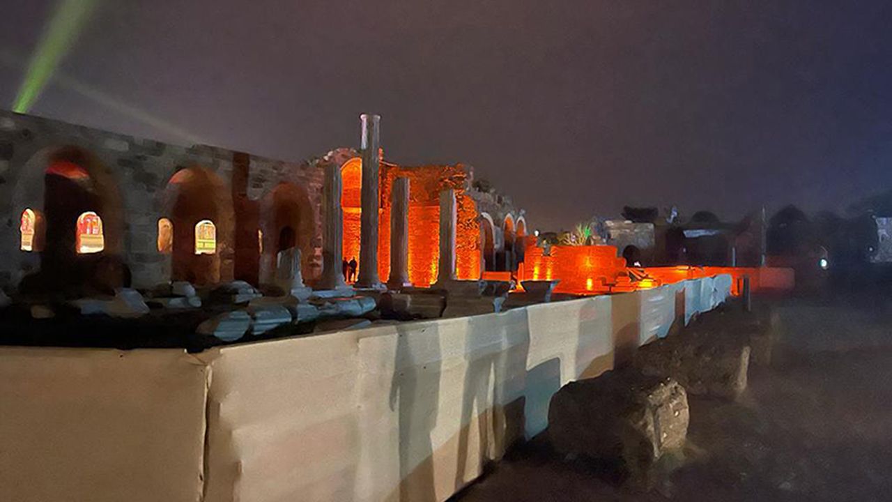 Gece Kulübü Girişi Yapılan Athena Tapınağı, 1800 Yıl Öncesi Haline Dönüyor