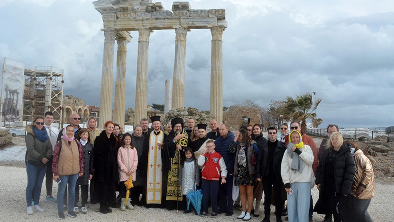 Ortodokslar Side'de Bayram Ayini Yaptı