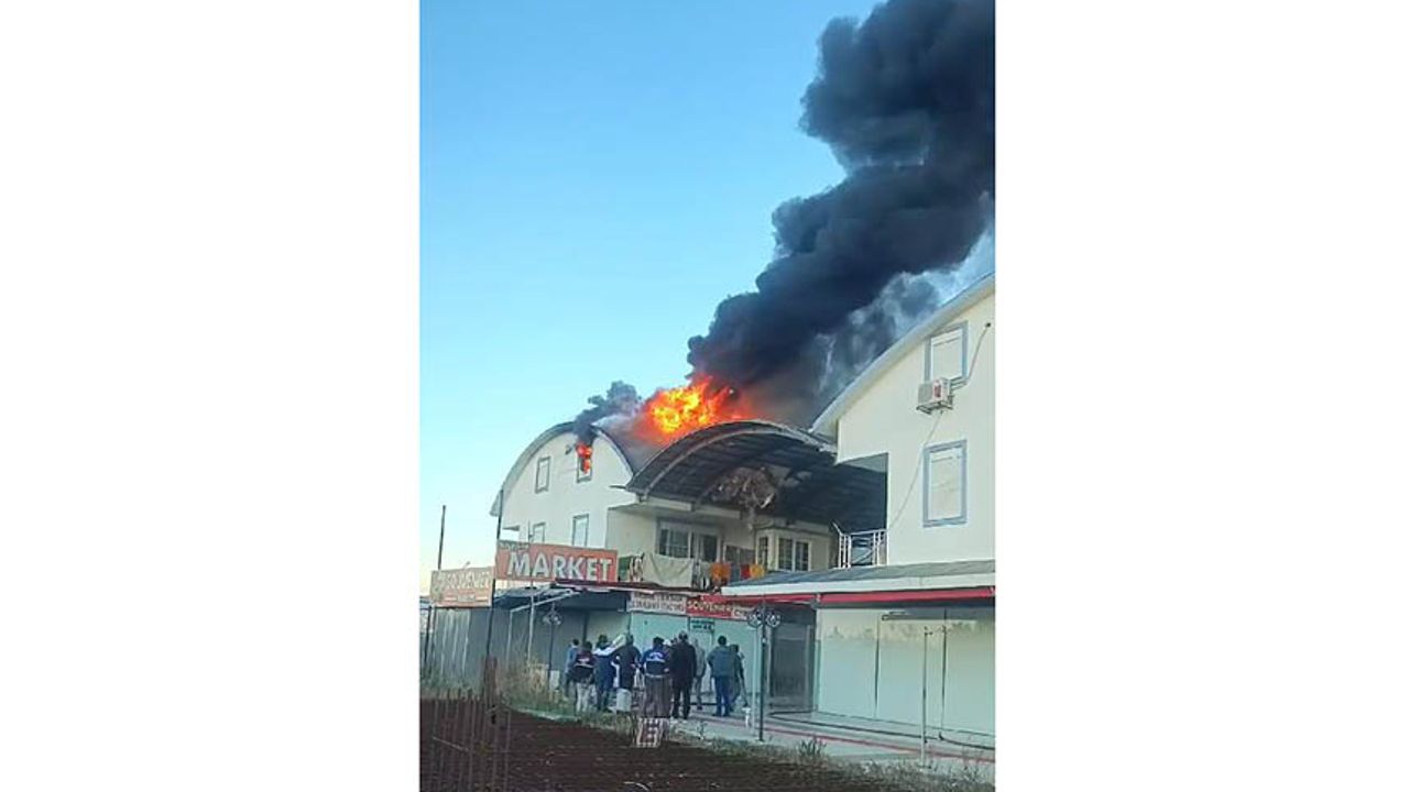 Serik’te, Pasajın Üst Katındaki Bir Evde Çıkan Yangın Korkuttu
