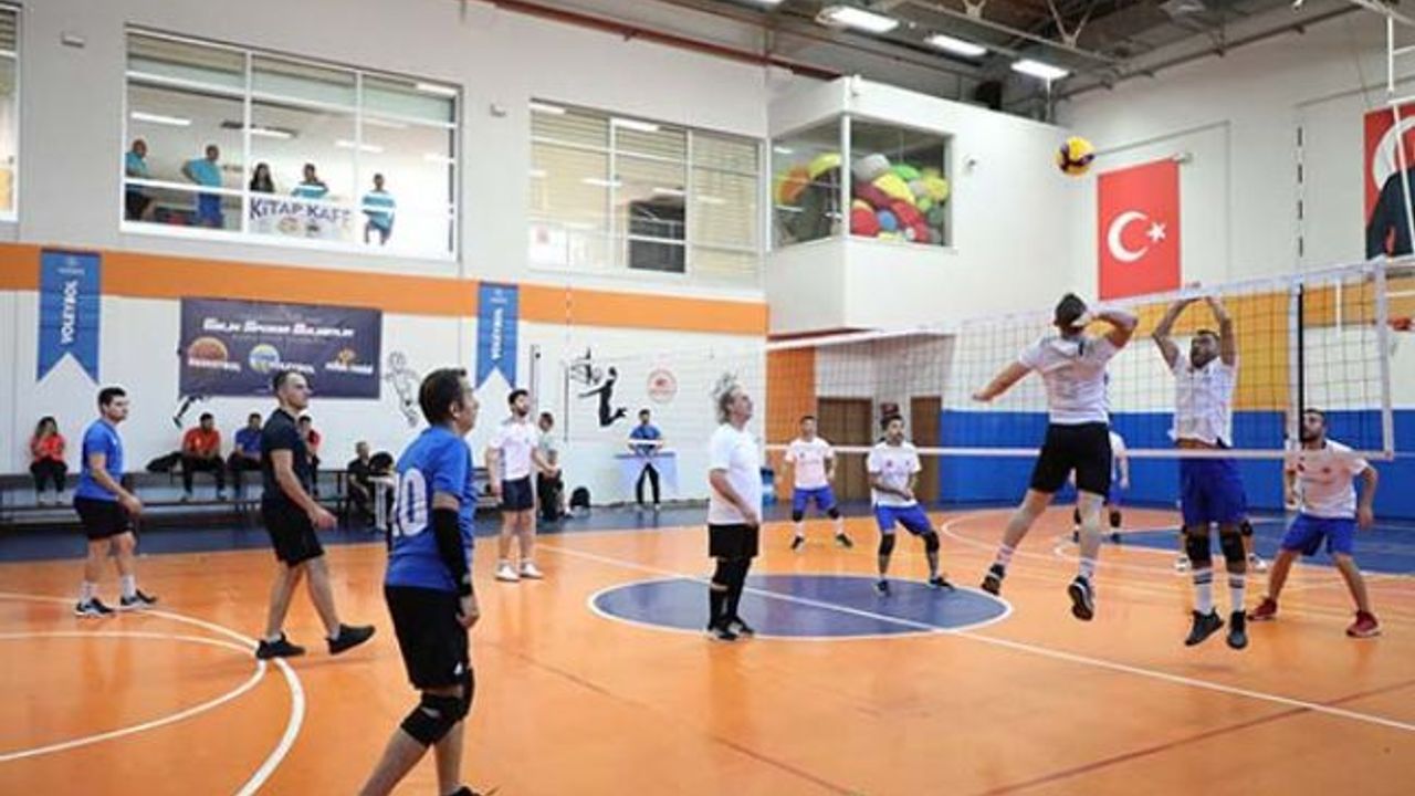 Antalya'da ''Kamu Spor Oyunları'' Yapılıyor