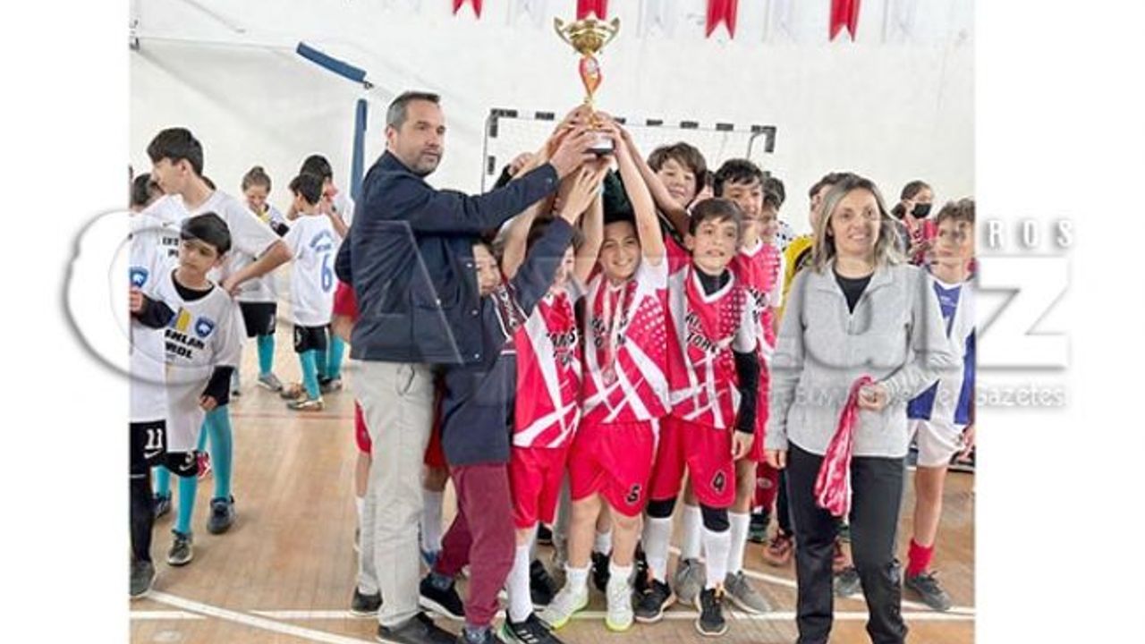 Turnuvaya Gedik Damgası