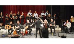 9 Dilde Türküler Konseri
