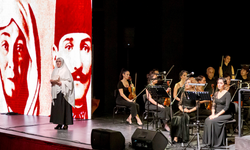 'Atatürk' Opera Sahnesinde