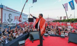 Özgür Özel: “Millet Karar Versin”