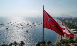 Denizde 'Cumhuriyet' Kutlaması