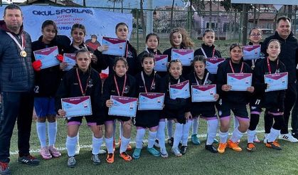 Serik Yıldız Kızları Bölge Şampiyonu