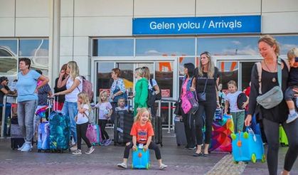 Antalya'da Turist Sayısı 11 Milyonu Aştı