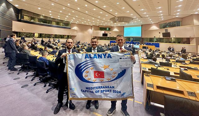 Alanya'ya 2024 Akdeniz Spor Başkenti Ödülü