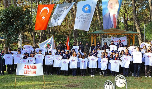İzciler Gençlik Kampı'nda Buluştu