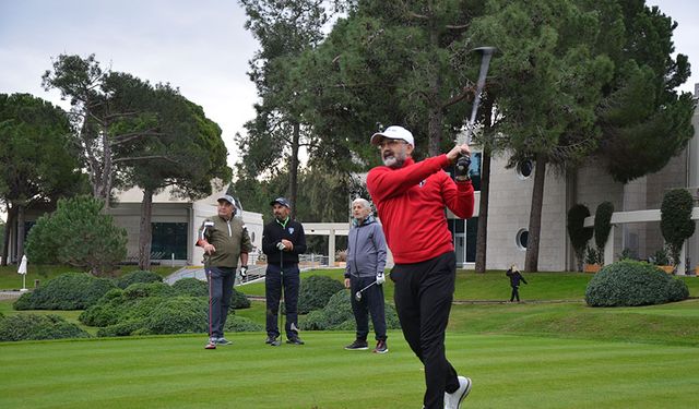 Mahmut Var Anısına Golf Turnuvası