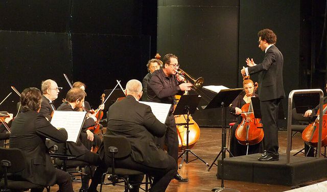 Senfoniden Viyola- Trombon Konseri