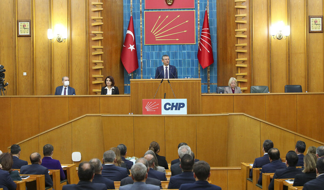 CHP, Serik’te Kampa Giriyor