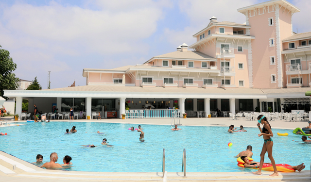 Otellerde 'Ara Tatil' Kampı