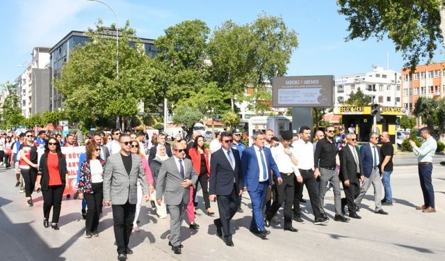 Gençlik Ve Aile Yılı Yürüyüşü Yapıldı
