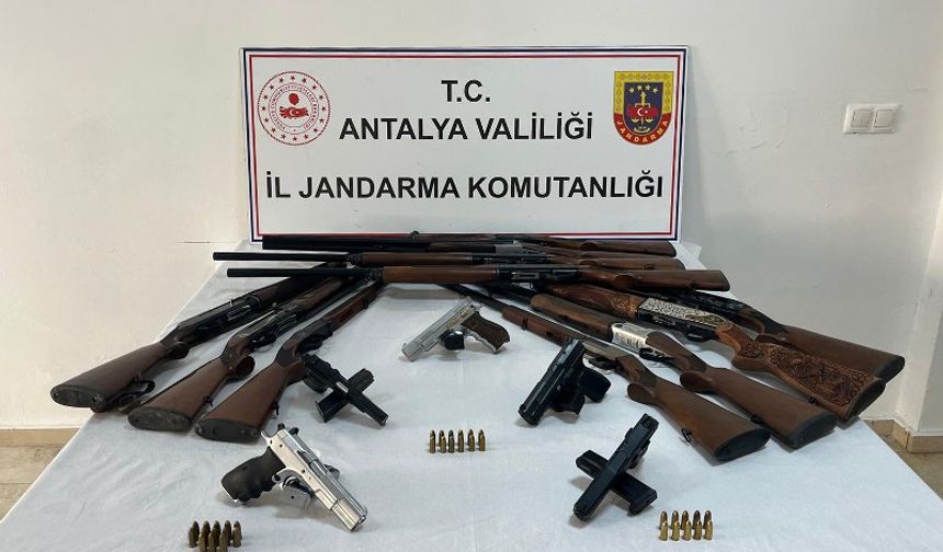 Serik'te Ruhsatsız Silah Operasyonu