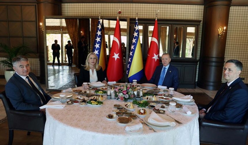Cumhurbaşkanı Erdoğan'dan ADF'de Diplomasi Trafiği