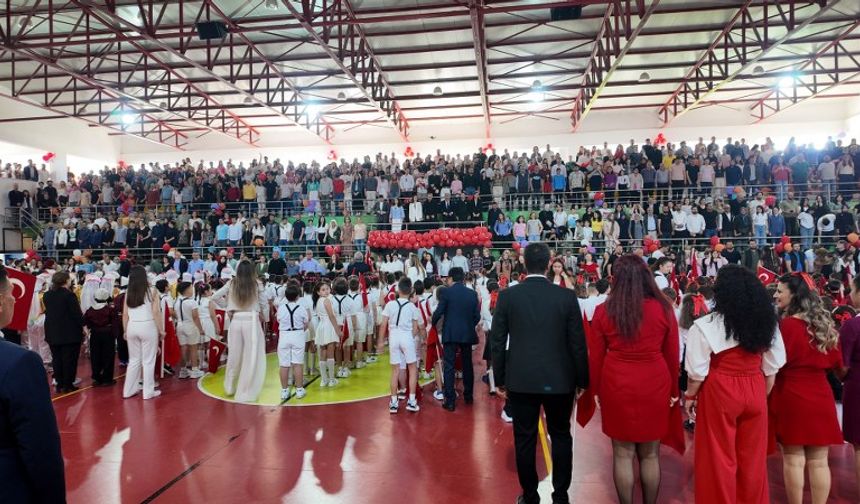 YÜKSELİŞ’TE BAYRAM COŞKUSU