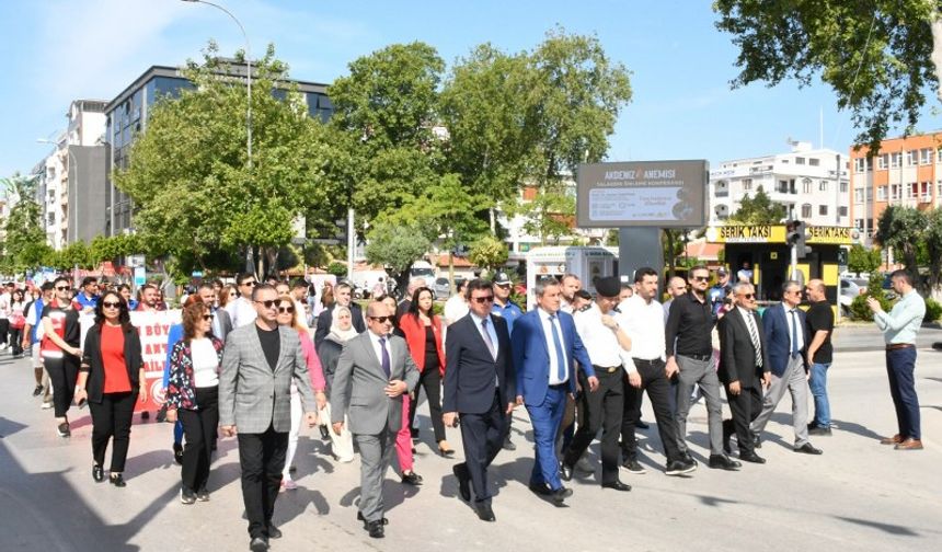 Gençlik Ve Aile Yılı Yürüyüşü Yapıldı