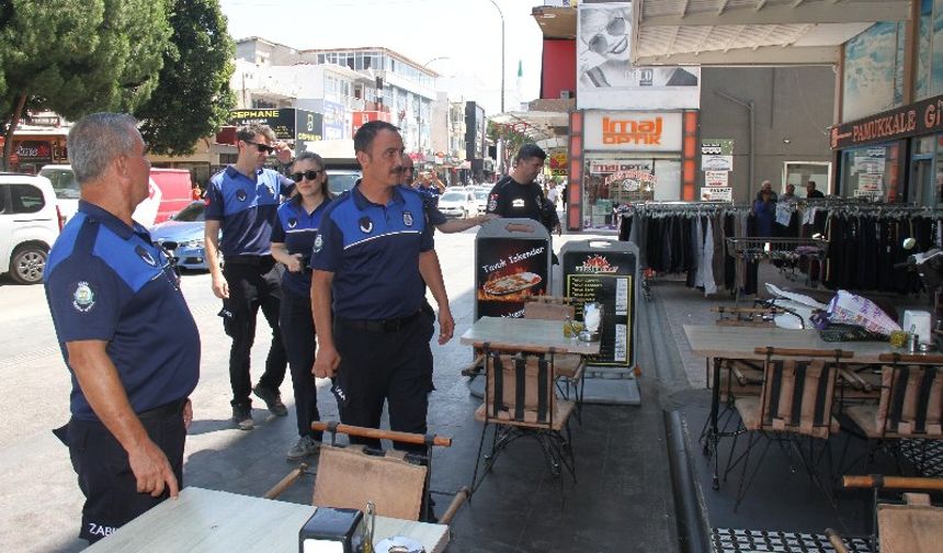 Zabıta Kaldırım İşgali Denetimi Yaptı