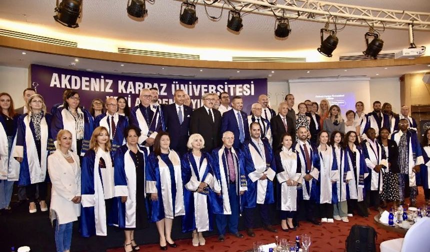 AKDENİZ KARPAZ’DA COŞKULU AÇILIŞ