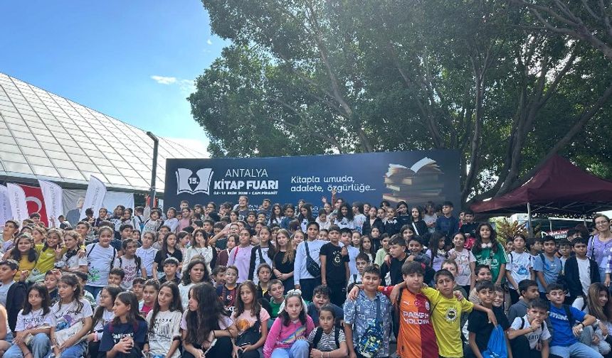 Tekeli Kitap Fuarında