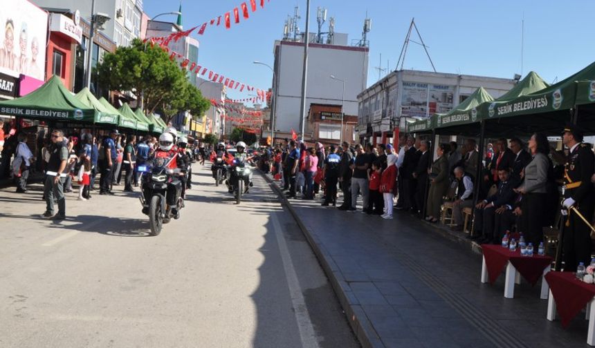 Serik’te Coşkulu Cumhuriyet Kutlamaları