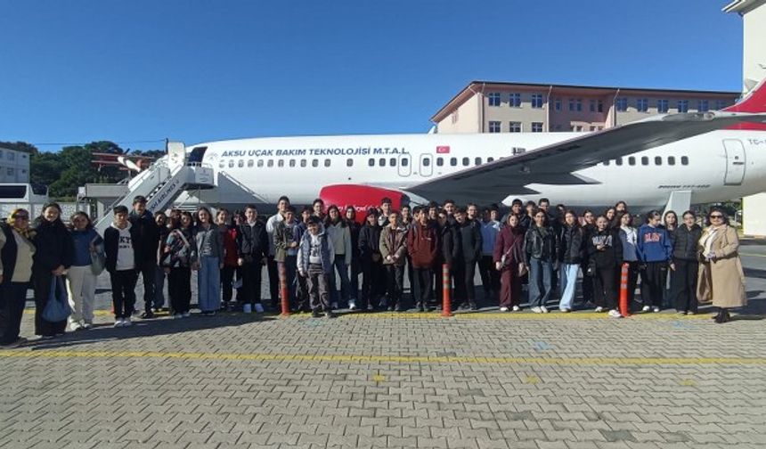 Öğrencilere Eğitim Gezisi